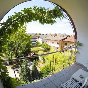 Greenslo Appartement Ljubljana